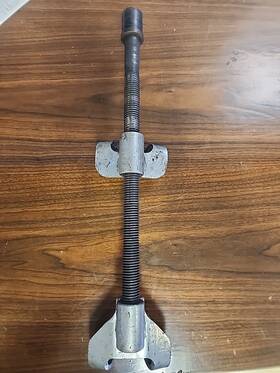 9995407 Volvo Tension Tool