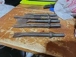 Cornwell Tools Usa 4PC Of Series Air Pneumatic Punchs Chisels Read. Fixed Price $105.00.