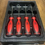 Mac Tools PSM4 4-PIECE Mini Pick Straight 90 Offset Hook W/ Maximizer Grip. Fixed Price $160.00.
