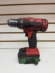 Snap-on CDR8815 18V 1/2 Cordless Drill Driver W CTB8185G Battery & CTC720 Charg. Fixed Price $90.00.