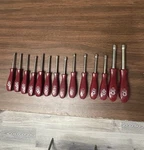 Matco 14PC Nut Grip Screwdriver Set Hard Handle. Fixed Price $129.99.