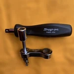 Snap-on ST669-1 Handle Assembly Tool F40B 3/8" Driver Mint. Fixed Price $325.00.