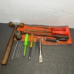 Snap On Tools 14PCS Mixed Files-hammer -breaker Bar- Carburetor Ball -screwdiver. Fixed Price $199.99.