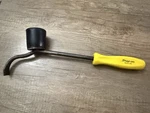 Snap-on Tools Yellow Hard Handle 16" Long Hub Cap Remover Hchiay Vintage!. Fixed Price $74.99.