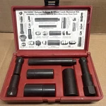 Blue-point (snap-on) Deluxe Hubcap & Wheel Lock Removal Kit YA1005C Complete Set. Fixed Price $75.00.