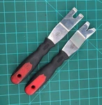 Mac Tools UT14 & UT15 Auto Door Panel Clip Upholstery Trim Set Lot. Fixed Price $50.00.