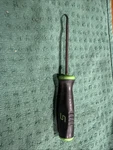 Snap On Soft Green Black Handled Straight Curl Pick SG3ASH45A. Fixed Price $10.00.