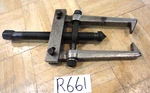 Snap-on Tools Similar Pitman Arm Puller With Longer Reach Jaws. Fixed Price $200.00.