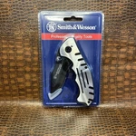 Smith & Wesson Extreme Ops Liner Lock Folder Model SWA18CP Nib. Fixed Price $10.50.