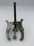 Vintage 4 3-JAW Gear Puller / Bearing Adjustable Mechanical Tool. Fixed Price $29.00.