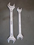 Oem 2002 Bmw 745I Trunk Emergency Tray 8 10 12 13 Mm Wrenches Only. Fixed Price $28.00.