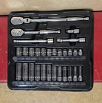 Snap-on 29PC Metric Dr General Service Set PS58SFSMTMM 3/8" Portion Only. Fixed Price $495.95.