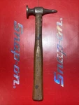 Snap On Usa BF611 Smooth Face Short Spot Pick Auto Body Hammer Wood Handle Vtg. Fixed Price $75.00.
