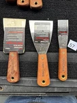Rare 3PC Sears Craftsman Usa Nos Wall Scraper Knife Chisel Putty Set Rosewood. Fixed Price $89.00.